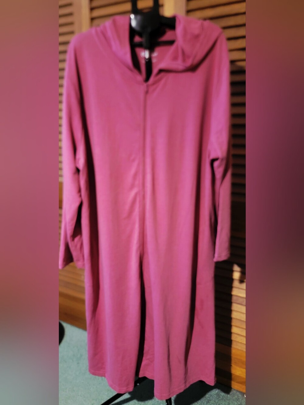 Long Hooded House Coat With Pockets in Rose Pink 3X